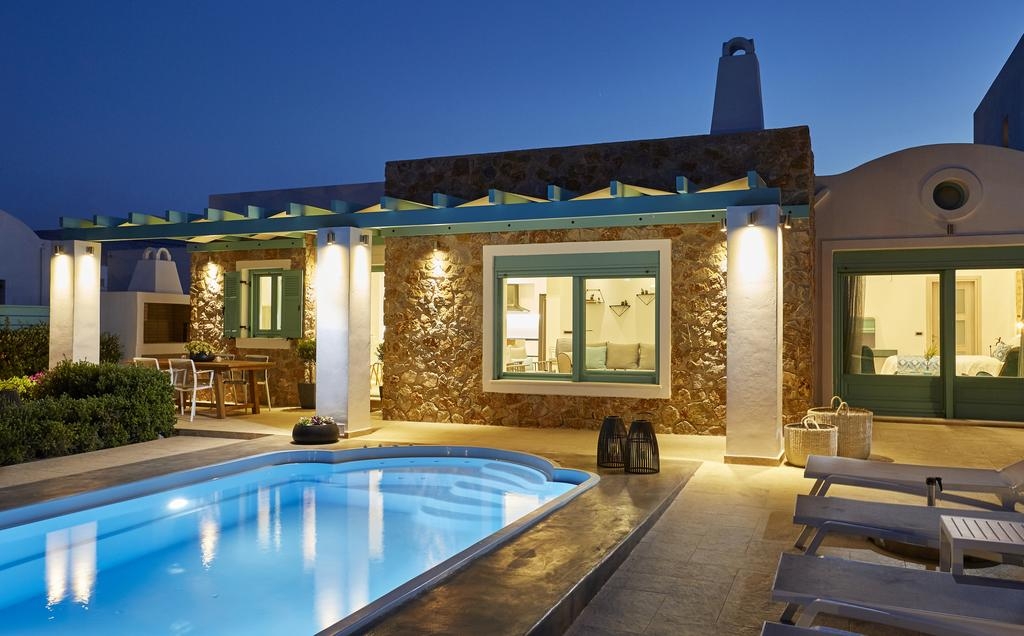 Almyriki Beach Villa – Μονόλιθος, Σαντορίνη Σαντορίνη για 2 ημέρες / 1 νύχτα με πρωινό για 2 άτομα + παιδί