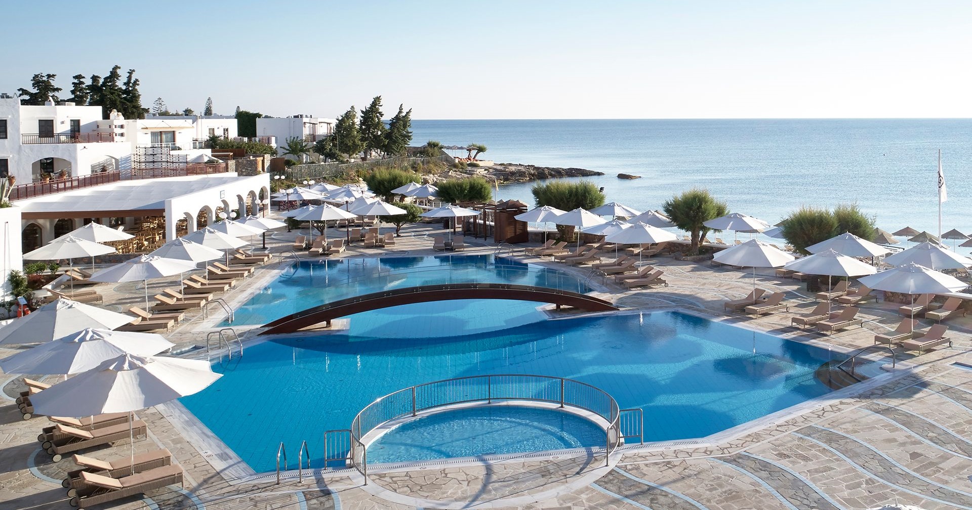 5* Creta Maris Beach Resort - Χερσόνησος, Ηράκλειο ✦ 2 Ημέρες (1 Διανυκτέρευση) ✦ 2 άτομα + 1 παιδί έως 11 ετών ✦ All Inclusive ✦ 02/04/2022 έως 30/09/2022 ✦ Μπροστά στην παραλία!