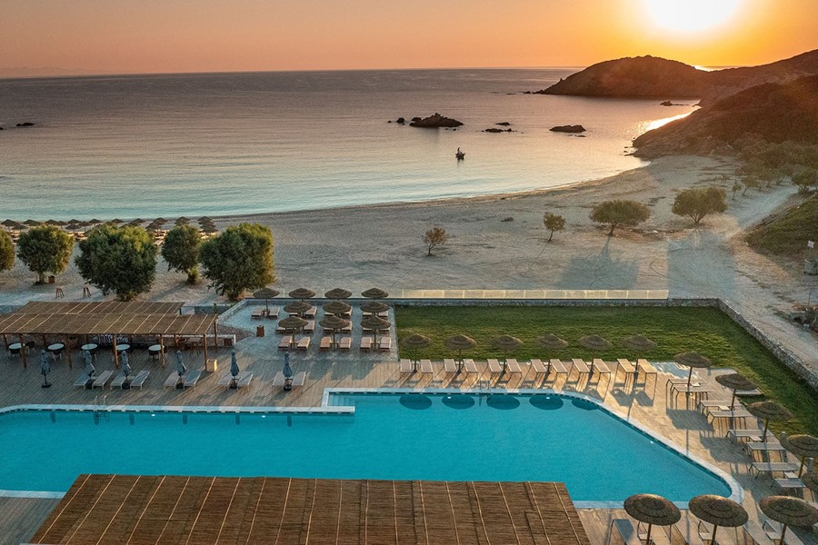 5* Heromylos Resort & Spa - Πετριές, Εύβοια ✦ -40% ✦ 2 Ημέρες (1 Διανυκτέρευση) ✦ 2 άτομα + 1 παιδί έως 3 ετών ✦ 2 ✦ έως 31/10/2026 και 01/05/2027 έως 31/10/2027 ✦ Επιλέξτε 3 διανυκτερεύσεις και πληρώστε μόνο τις 2!ΔΩΡΟ spa voucher αξίας 50€!