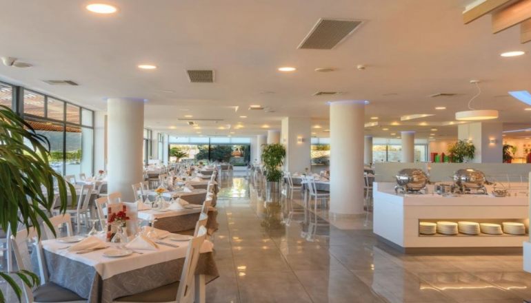 4* Grand Hotel Holiday Resort - ΧεÏÏÏνηÏοÏ, ÎÏήÏη