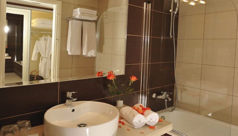 4* Grand Hotel Holiday Resort - ΧεÏÏÏνηÏοÏ, ÎÏήÏη