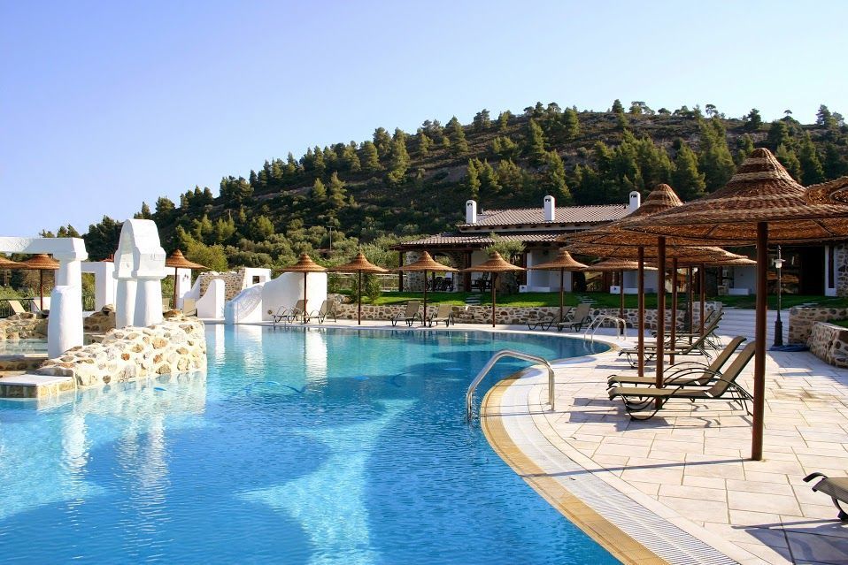 5* Acrotel Athena Pallas - Σιθωνία, Χαλκιδική ✦ 6 Ημέρες (5 Διανυκτερεύσεις) ✦ 2 άτομα + 2 παιδιά έως 11 ετών ✦ 20 ✦ έως 31/10/2023 ✦ Κοντά σε παραλία!
