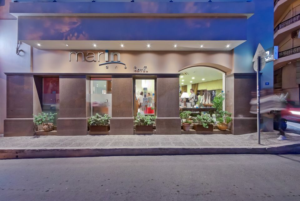 Marin Dream Hotel - Ηράκλειο, Κρήτη ✦ 2 Ημέρες (1 Διανυκτέρευση) ✦ 2 άτομα ✦ Χωρίς Πρωινό ✦ έως 30/09/2022 ✦ Με μαγευτική θέα στο παλιό λιμάνι!