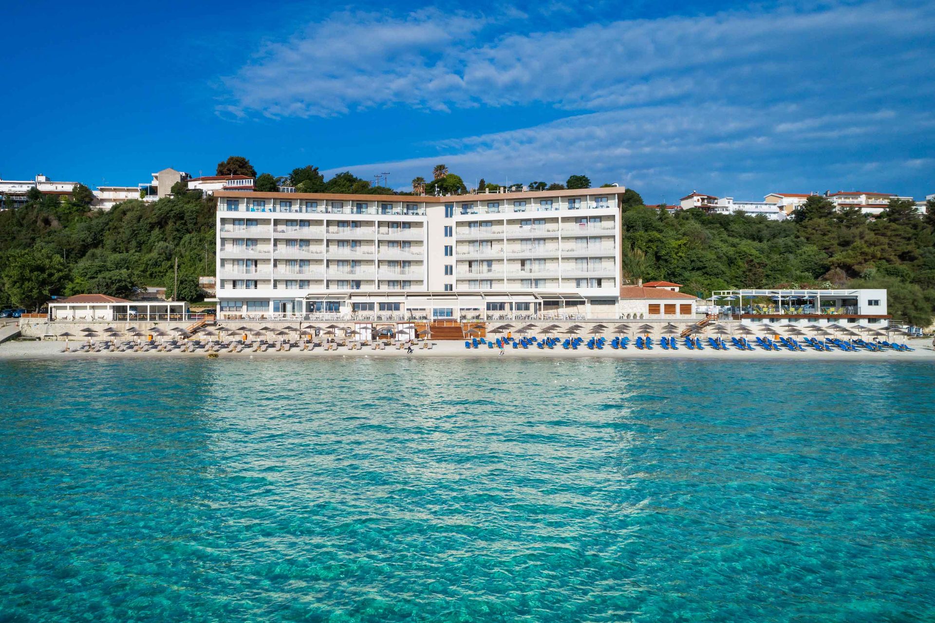 5* Ammon Zeus Luxury Beach Hotel – Καλλιθέα, Χαλκιδική Πάσχα στη Χαλκιδική για 3 ημέρες/2 νύχτες με ημιδιατροφή για 2 άτομα +παιδί