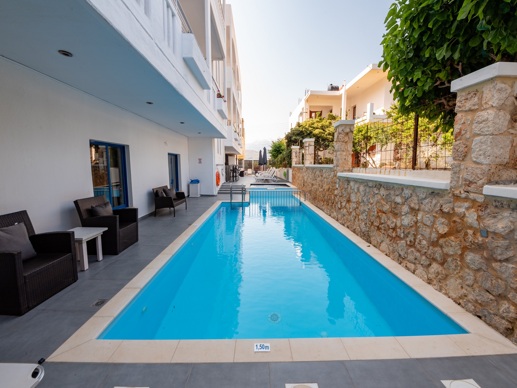 Alexis Hotel - Χανιά, Κρήτη ✦ 3 Ημέρες (2 Διανυκτερεύσεις) ✦ 2 άτομα ✦ 1 ✦ 05/04/2022 έως 30/09/2022 ✦ Κοντά στην Παραλία!