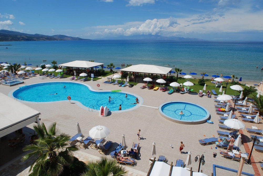 Alykanas Beach Grand Hotel- Ζάκυνθος ✦ -40% ✦ 5 Ημέρες (4 Διανυκτερεύσεις) ✦ 2 άτομα + 1 Παιδί έως 12 ετών ✦ 12 ✦ 01/07/2022 έως 31/07/2022 ✦ &lt;strong&gt;Επιπλέον 1 Διανυκτέρευση ΔΩΡΟ και 30 bonus πόντους ανά 1€ αγορών!&lt;/strong&gt;