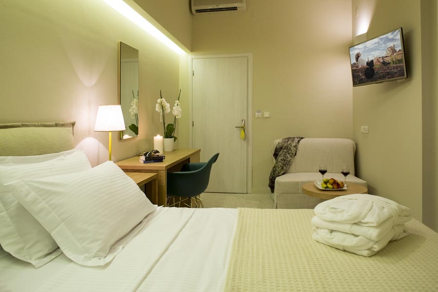 Athena Hotel - Ναύπλιο ✦ -10% ✦ 4 Ημέρες (3 Διανυκτερεύσεις) ✦ 2 άτομα ✦ 2 ✦ Πάσχα (07/04/2023 έως 17/04/2023) ✦ Στο Κέντρο της Πόλης!
