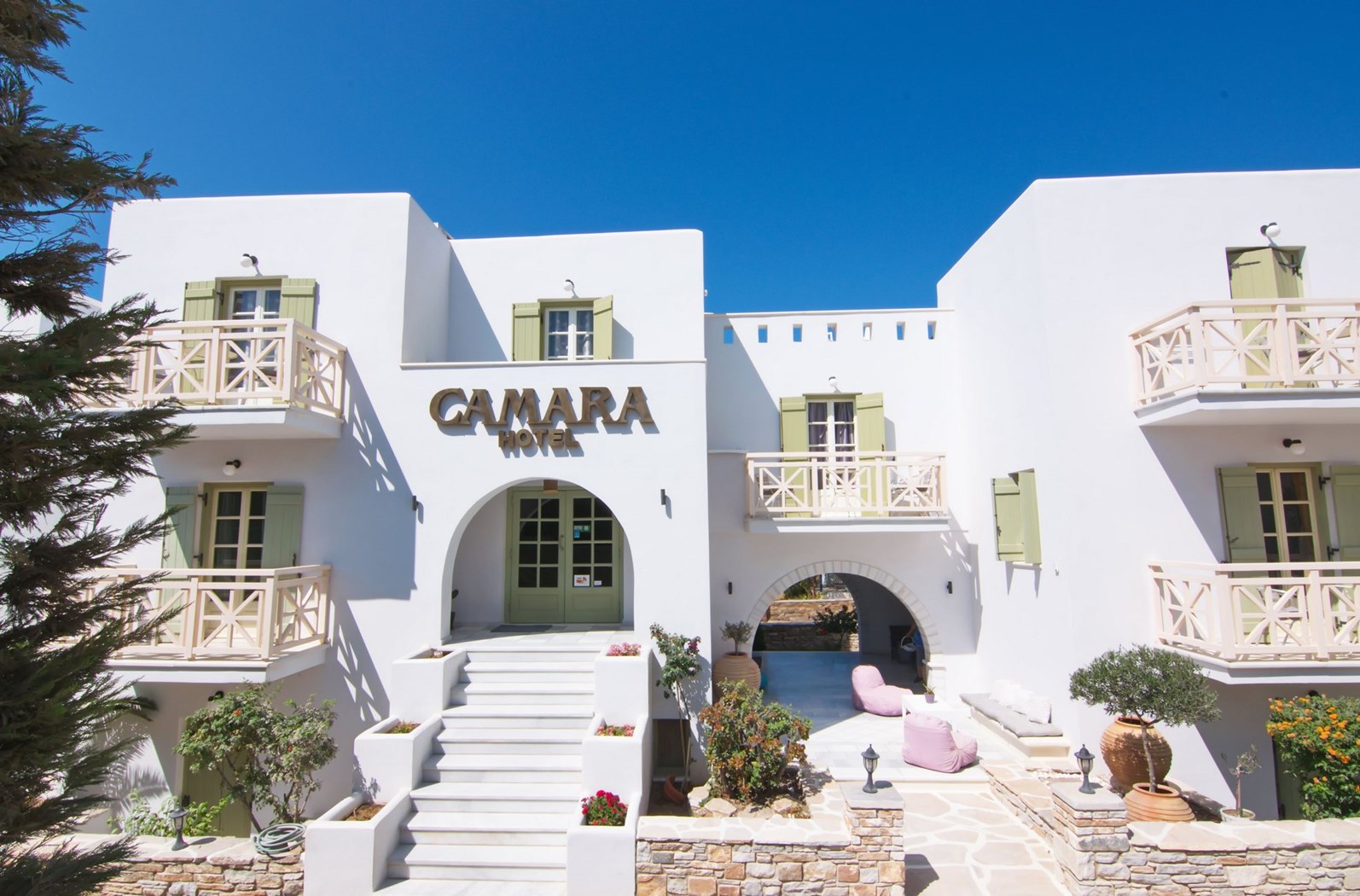 Camara Hotel – Άγιος Προκόπιος, Νάξος