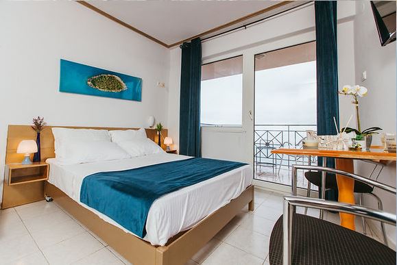 Hotel Christina - Καρίτσα, Λάρισα ✦ -30% ✦ 3 Ημέρες (2 Διανυκτερεύσεις) ✦ 2 άτομα ✦ 2 ✦ 01/06/2023 έως 30/09/2023 ✦ Καταπληκτική θέα στο Αιγαίο Πέλαγος!