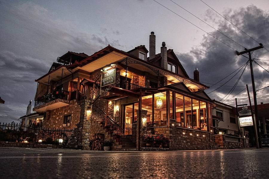 Guesthouse Kallinikos - Λουτρά Πόζαρ ✦ 2 Ημέρες (1 Διανυκτέρευση) ✦ 2 άτομα ✦ 1 ✦ έως 30/11/2026 και 09/01/2027 έως 31/03/2027, για διαμονή από Κυριακή έως Πέμπτη ✦ Θαυμάσια Τοποθεσία!