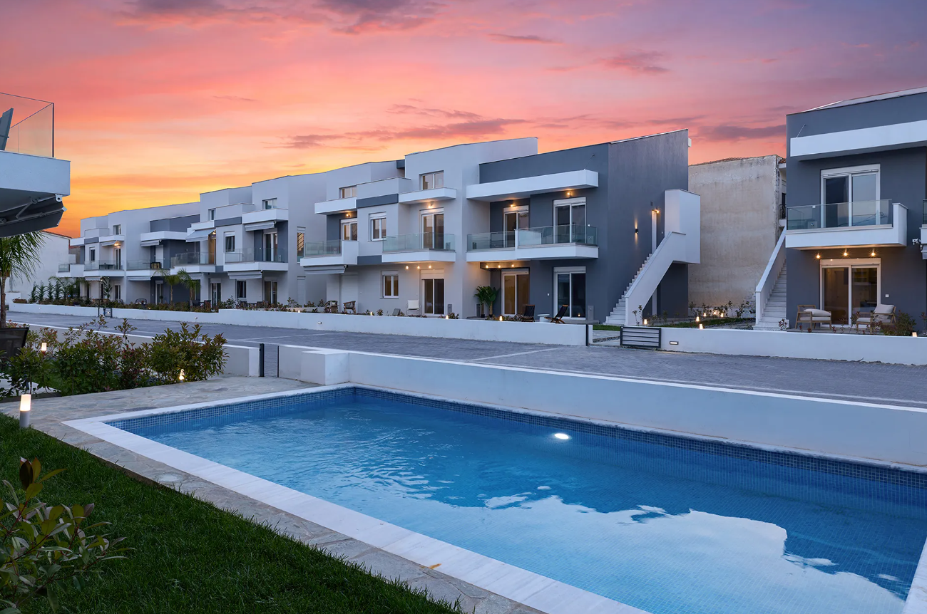 Green Almond Residential Complex - Οφρύνιο, Καβάλα ✦ -25% ✦ 2 Ημέρες (1 Διανυκτέρευση) ✦ 2 άτομα + 1 παιδί έως 2 ετών ✦ 1 ✦ έως 15/10/2026 ✦ Επιλέξτε 4 διανυκτερεύσεις και πληρώστε μόνο τις 3!