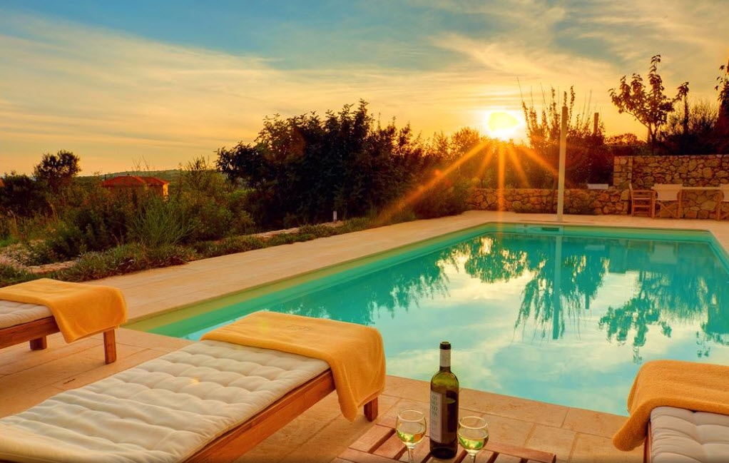 Ideales Resort - Κεφαλονιά ✦ 6 Ημέρες (5 Διανυκτερεύσεις) ✦ 4 άτομα ✦ 1 ✦ 01/04/2022 έως 30/09/2022 ✦ Ιδιωτική πισίνα!