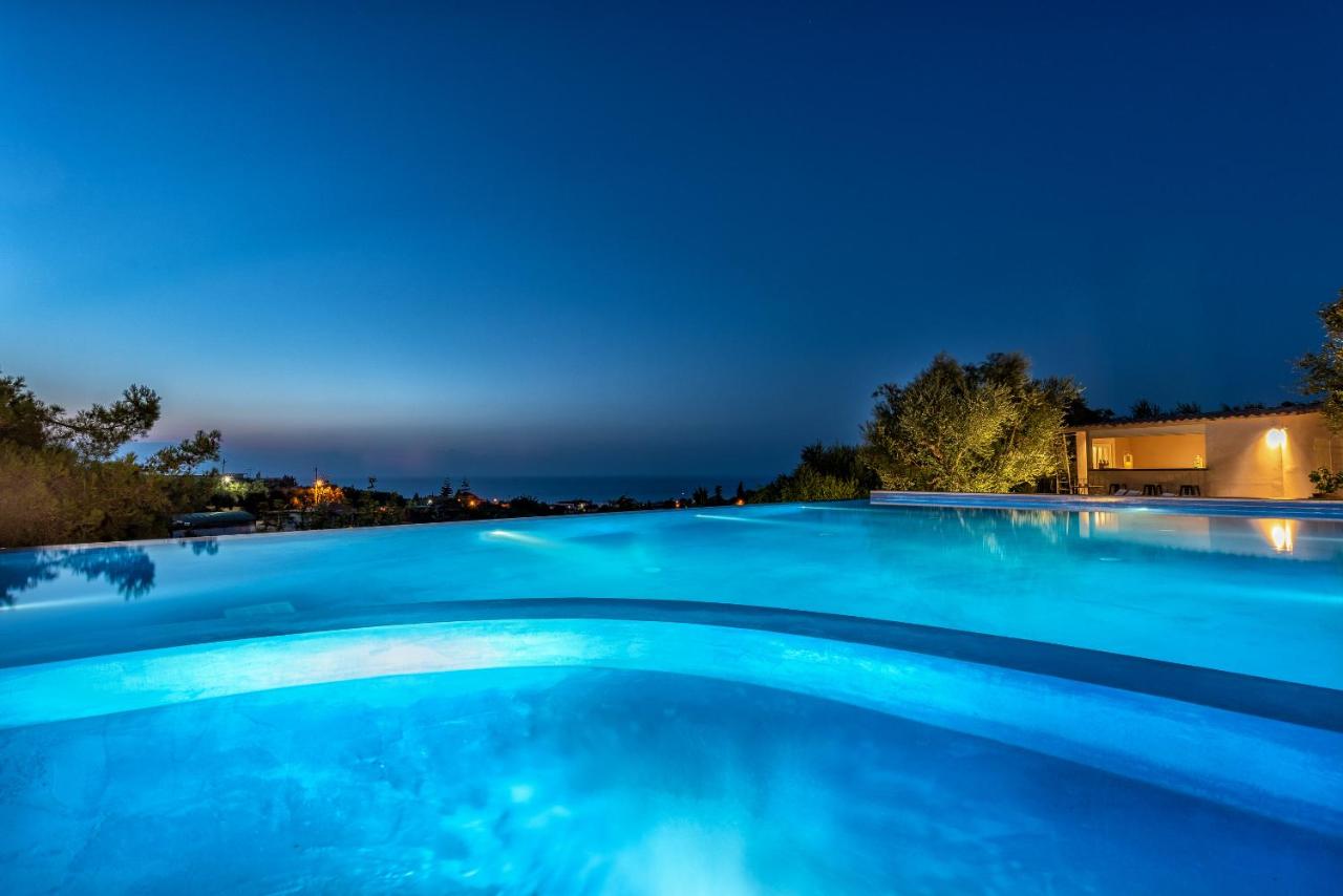 Ilyessa Cottages - Μέσο Γερακάρι, Ζάκυνθος ✦ 2 Ημέρες (1 Διανυκτέρευση) ✦ 2 άτομα ✦ 1 ✦ 01/04/2023 έως 31/10/2023 ✦ Υπέροχη Τοποθεσία!
