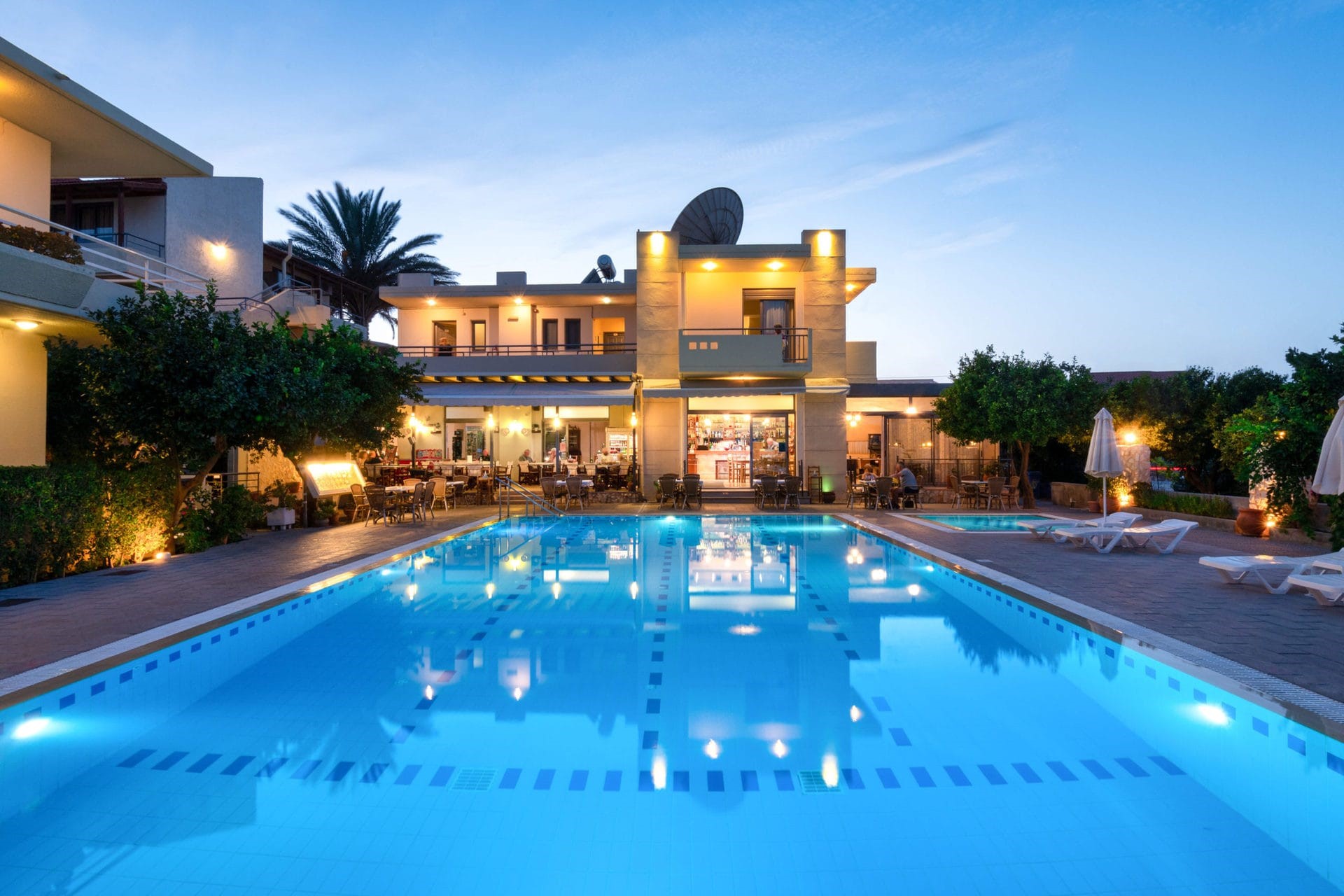 Ilyssion Holidays Hotel - Ρόδος ✦ 2 Ημέρες (1 Διανυκτέρευση) ✦ 2 άτομα ✦ Χωρίς Πρωινό ✦ 08/04/2022 έως 30/09/2022 ✦ Υπέροχη Τοποθεσία!