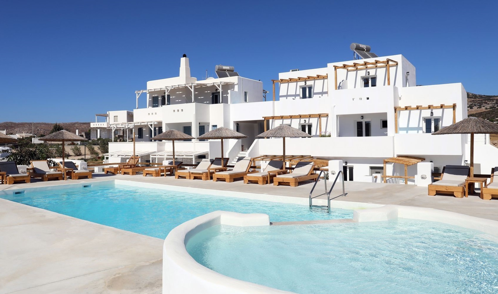 Irida Luxury Apartments - Καστράκι, Νάξος ✦ -5% ✦ 4 Ημέρες (3 Διανυκτερεύσεις) ✦ 2 άτομα ✦ 2 ✦ 01/07/2022 έως 31/08/2022 ✦ Κοντά σε παραλία!