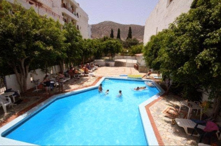 Iro Hotel - Χερσόνησος Ηρακλείου ✦ 4 Ημέρες (3 Διανυκτερεύσεις) ✦ 2 Άτομα ΚΑΙ ένα Παιδί έως 6 ετών ✦ Ημιδιατροφή ✦ 06/07/2018 έως 28/08/2018 ✦ Free WiFi στους κοινόχρηστους Χωρους Iro Hotel - Χερσόνησος Ηρακλείου ✦ 4 Ημέρες (3 Διανυκτερεύσεις) ✦ 2 Άτομα ΚΑΙ ένα Παιδί έως 6 ετών ✦ Ημιδιατροφή ✦ 06/07/2018 έως 28/08/2018 ✦ Free WiFi στους κοινόχρηστους Χωρους