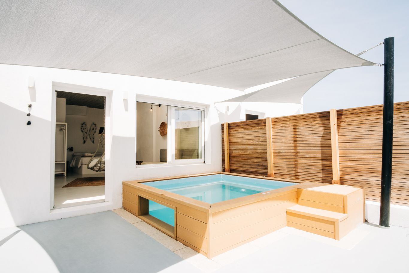 Προσφορα για Mesanto Luxury Suites - Μεγαλοχώρι, Σαντορίνη