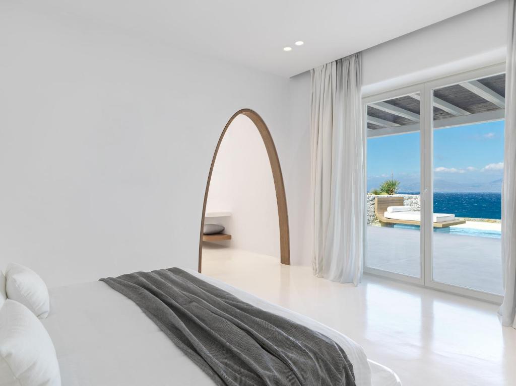 Mykonos Earth Suites – Μεγάλη Άμμος, Μύκονος 2Μέρες/1Νύχτα 2 Άτομα με Πρωινό