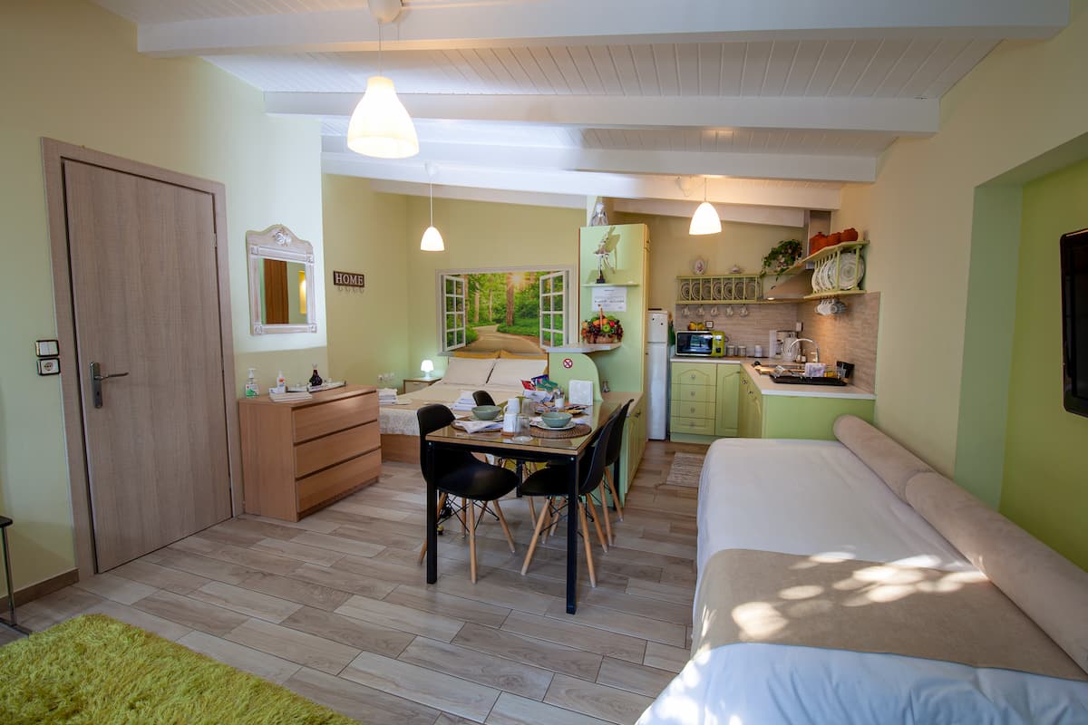 Natalie Apartments Αρτέμιδα, Λούτσα Διαμονή Ekdromi.gr