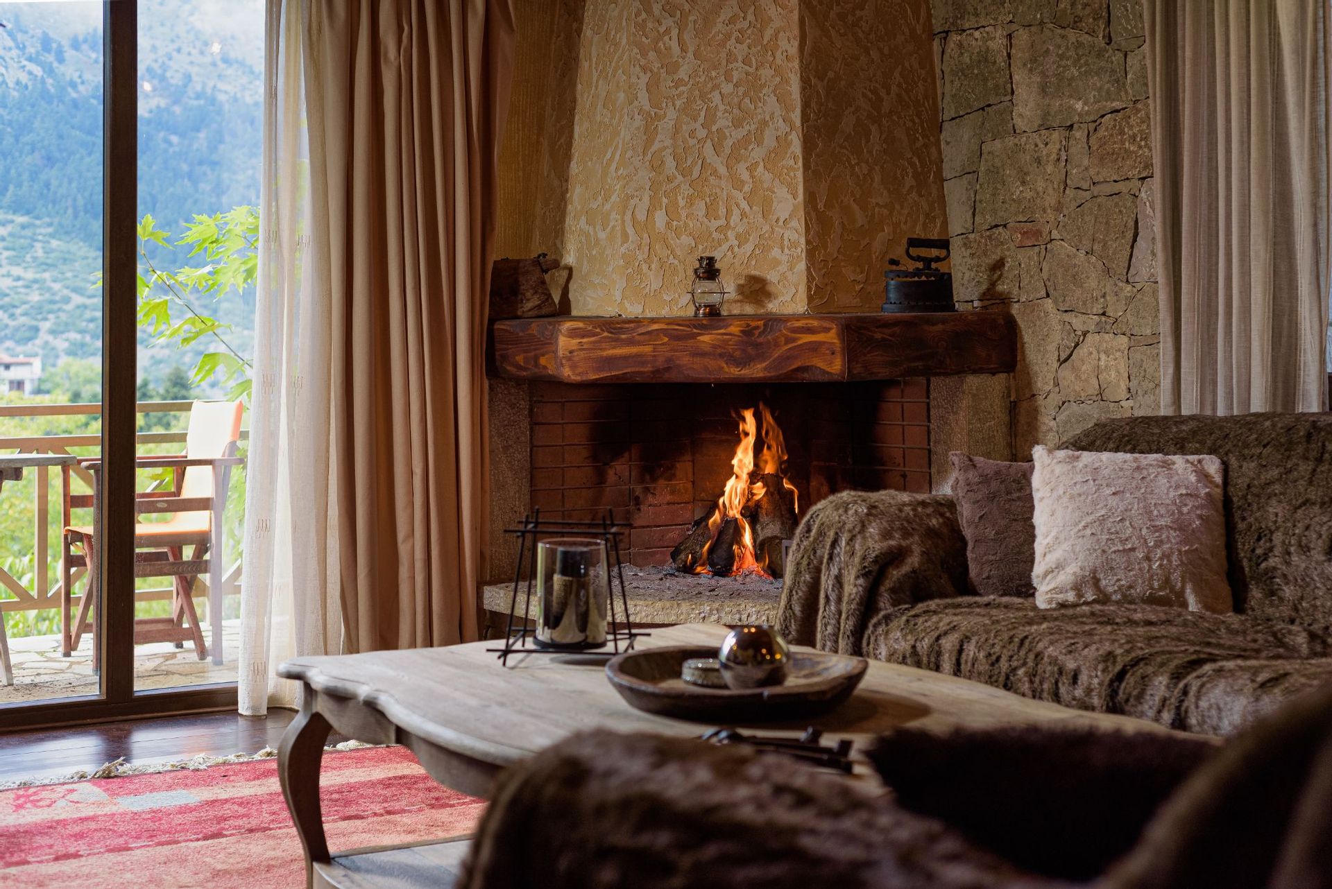 Dreamwood Chalet by Bill &amp; John Apartments &amp; Villas - Παρνασσός, Αγόριανη ✦ 3 Ημέρες (2 Διανυκτερεύσεις) ✦ 6 άτομα ✦ 1 ✦ έως 30/09/2022 ✦ &lt;strong&gt;Έκπτωση 10% για διαμονή 6 διανυκτερεύσεων!&lt;/strong&gt;