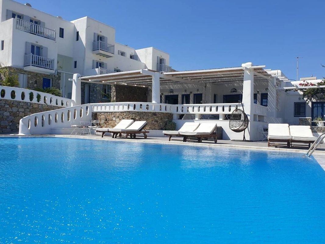 Penelope Village - Καλό Λιβάδι, Μύκονος ✦ 2 Ημέρες (1 Διανυκτέρευση) ✦ 2 άτομα ✦ 2 ✦ έως 30/09/2022 ✦ Υπέροχη τοποθεσία!
