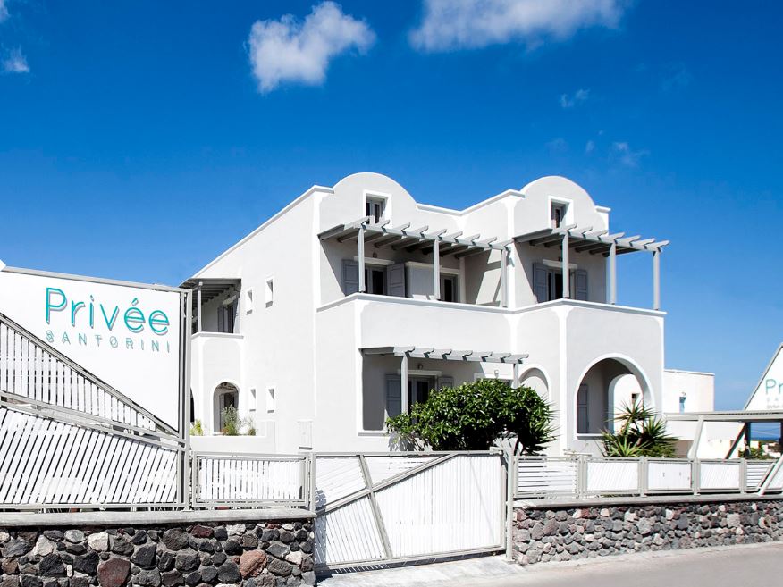 Privee Santorini - Περίσσα, Σαντορίνη ✦ 2 Ημέρες (1 Διανυκτέρευση) ✦ 2 άτομα ✦ 1 ✦ 15/05/2022 έως 30/09/2022 ✦ Κοντά στην Παραλία!