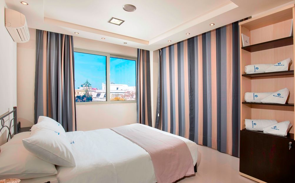 Rhodes Central Suite - Ρόδος ✦ 2 Ημέρες (1 Διανυκτέρευση) ✦ 2 άτομα ✦ Χωρίς Πρωινό ✦ έως 30/09/2022 ✦ Στην πόλη της Ρόδου!