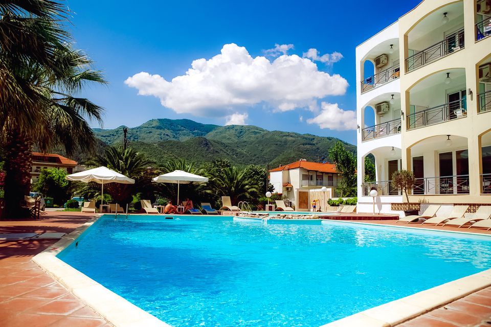 Stavros Beach Hotel - Σταυρός, Θεσσαλονίκη ✦ 2 Ημέρες (1 Διανυκτέρευση) ✦ 2 άτομα ✦ 2 ✦ 29/04/2022 έως 30/09/2022 ✦ Κοντά στην παραλία!