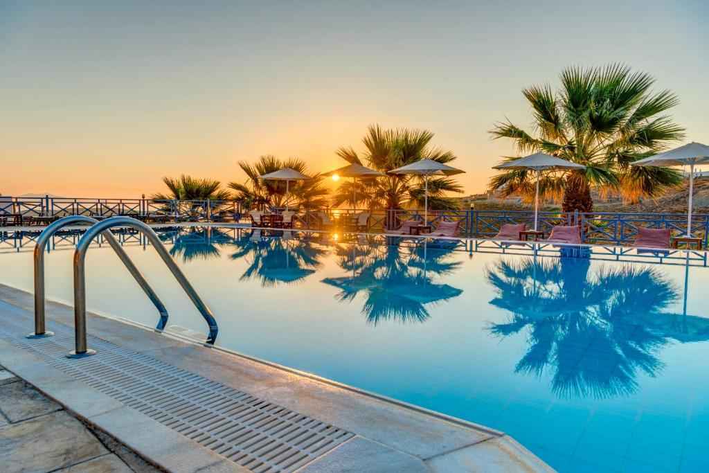 Sunrise Beach Suites – Αζόλιμνος, Σύρος Σύρος για 2 ημέρες / 1 νύχτα για 3 άτομα