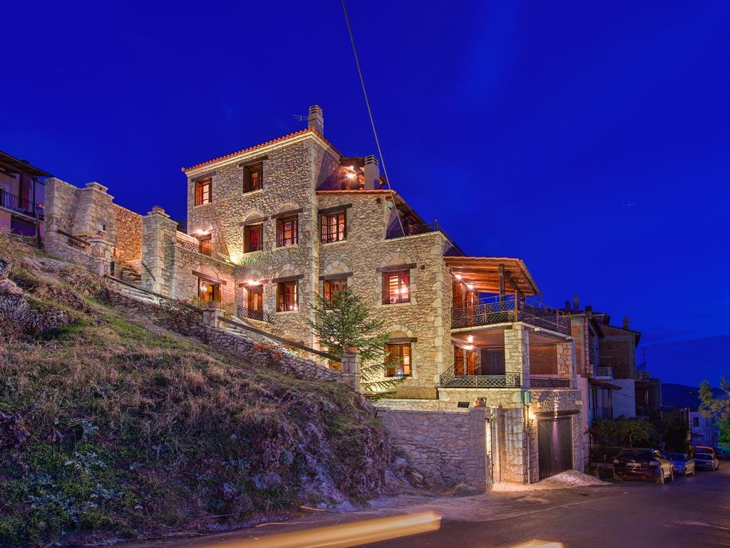 ViP Suite 4 Season - Αράχωβα ✦ -30% ✦ 2 Ημέρες (1 Διανυκτέρευση) ✦ 2 Άτομα ΚΑΙ ένα Παιδί έως 2 ετών ✦ Χωρίς Πρωϊνό ✦ έως 31/10/2018 ✦ Υπέροχη Τοποθεσία! ViP Suite 4 Season - Αράχωβα ✦ -30% ✦ 2 Ημέρες (1 Διανυκτέρευση) ✦ 2 Άτομα ΚΑΙ ένα Παιδί έως 2 ετών ✦ Χωρίς Πρωϊνό ✦ έως 31/10/2018 ✦ Υπέροχη Τοποθεσία!