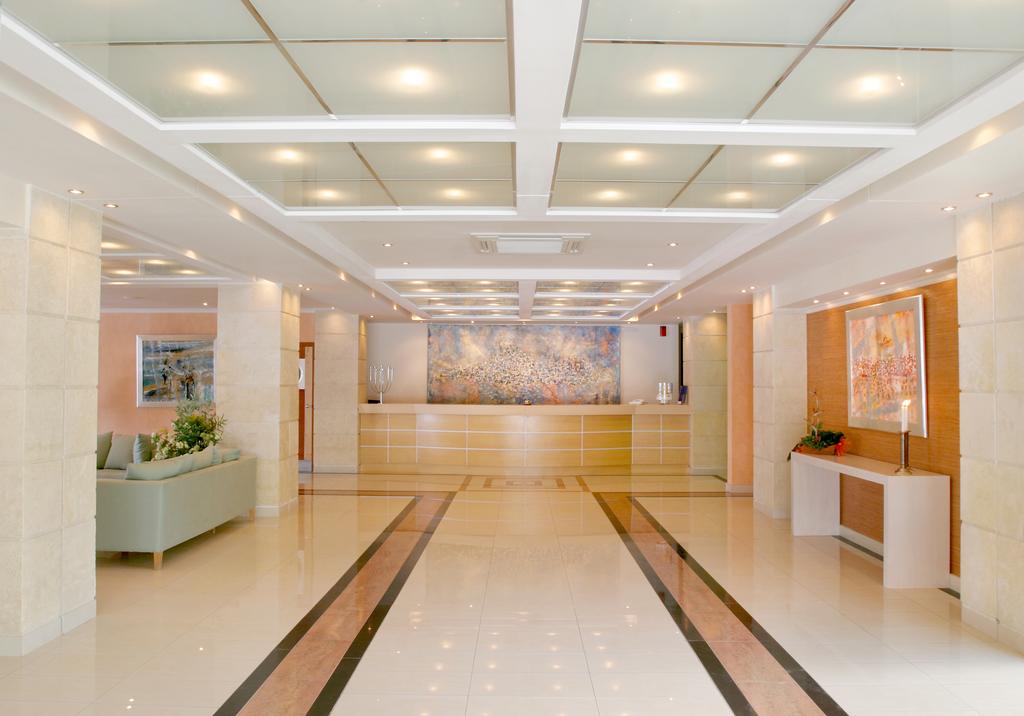 Xenia Poros Image - Πόρος ✦ -30% ✦ 4 Ημέρες (3 Διανυκτερεύσεις) ✦ 2 άτομα + 1 παιδί έως 12 ετών ✦ Ημιδιατροφή ✦ 01/07 έως 21/07 και 25/08 έως 09/09 ✦ Free WiFi Xenia Poros Image - Πόρος ✦ -30% ✦ 4 Ημέρες (3 Διανυκτερεύσεις) ✦ 2 άτομα + 1 παιδί έως 12 ετών ✦ Ημιδιατροφή ✦ 01/07 έως 21/07 και 25/08 έως 09/09 ✦ Free WiFi